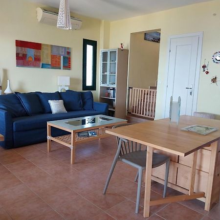 Villa 3Ω نيا سكيوني المظهر الخارجي الصورة