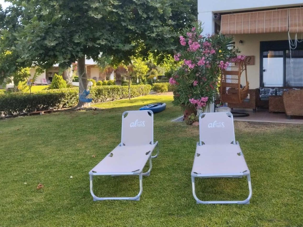 Villa 3Ω نيا سكيوني المظهر الخارجي الصورة